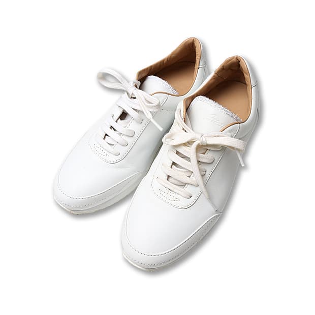 브리오니 [Brioni] 럭셔리 클래식 화이트 스니커즈