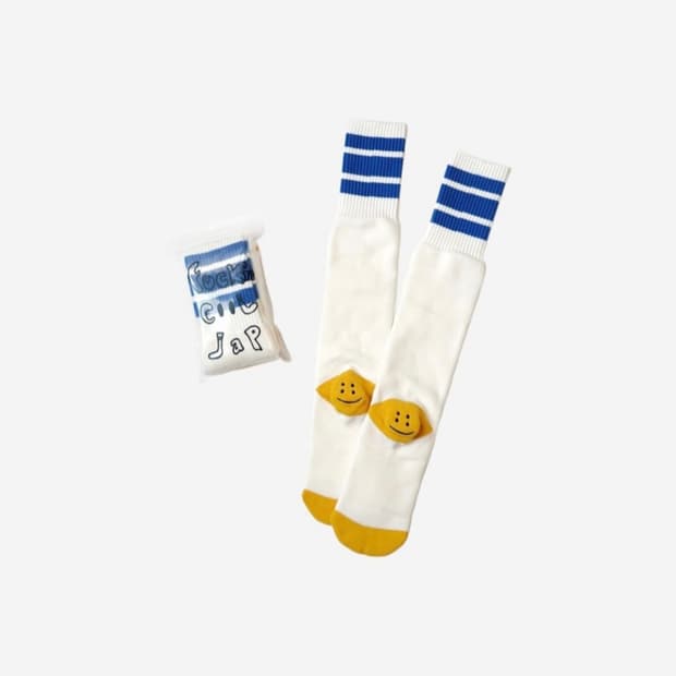 캐피탈 해피힐 자수 스케이터 니 하이 삭스 화이트 블루