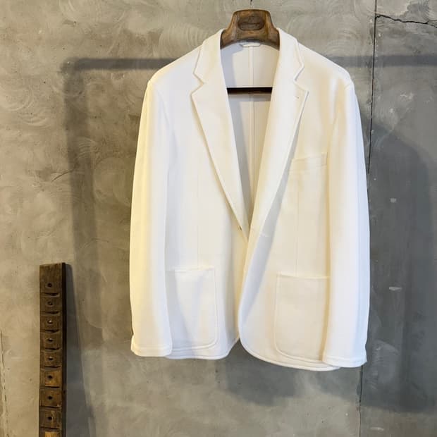 에르메스 테일러드 자켓 105
