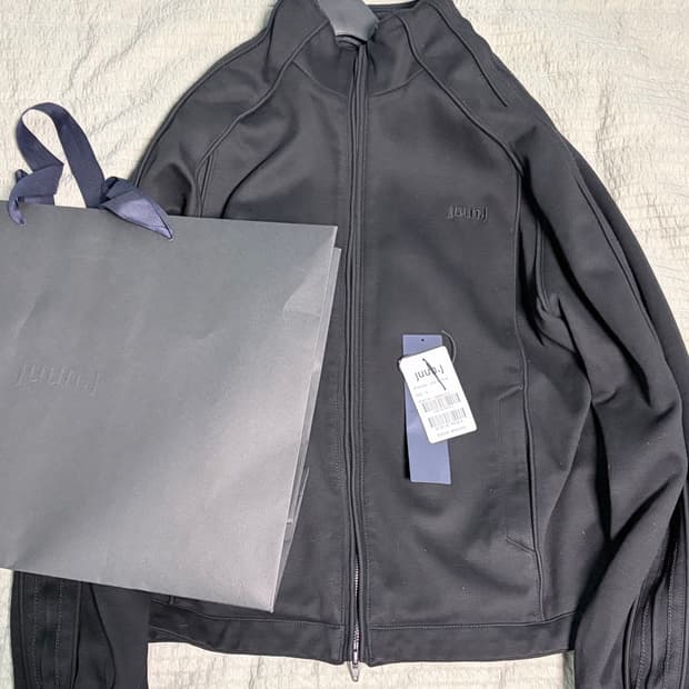 26ss 준지폰테저지트랙집업 s사이즈 롯본구매