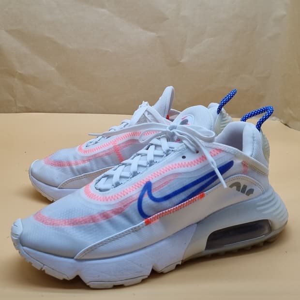 나이키 에어맥스2090 운동화245.