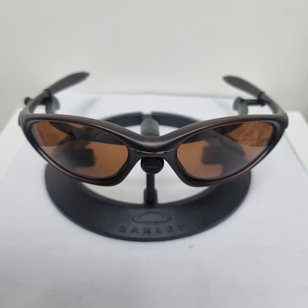 오클리 미뉴트1.0 메트브라운