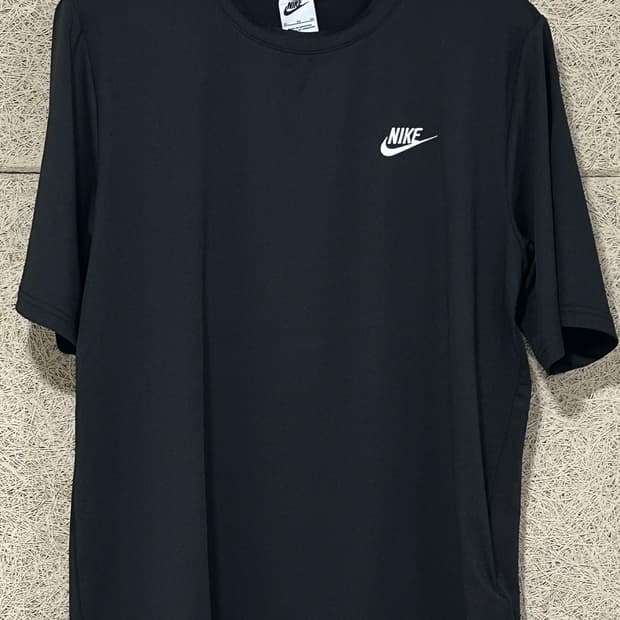 나이키 드라이핏 피트니스 쿨링 티셔츠 새상품