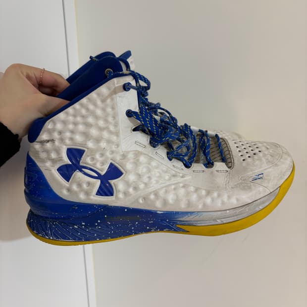 언더아머 커리1 레트로 유니섹스 농구화