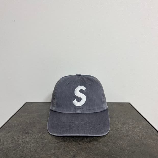 슈프림 s로고 모자 