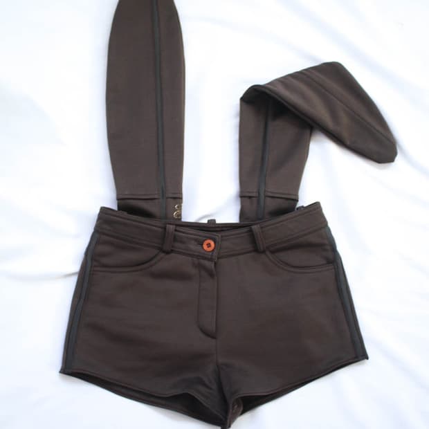 Brown-Khaki panel line B-ear shorts
