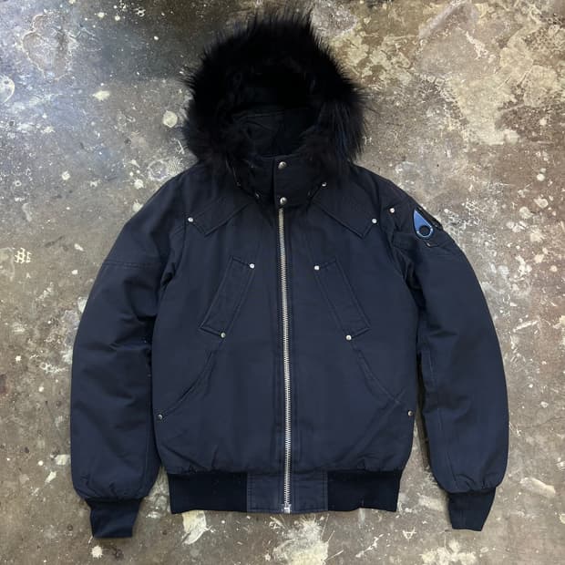 XS) 무스너클 블랙 퍼 다운 패딩 점퍼