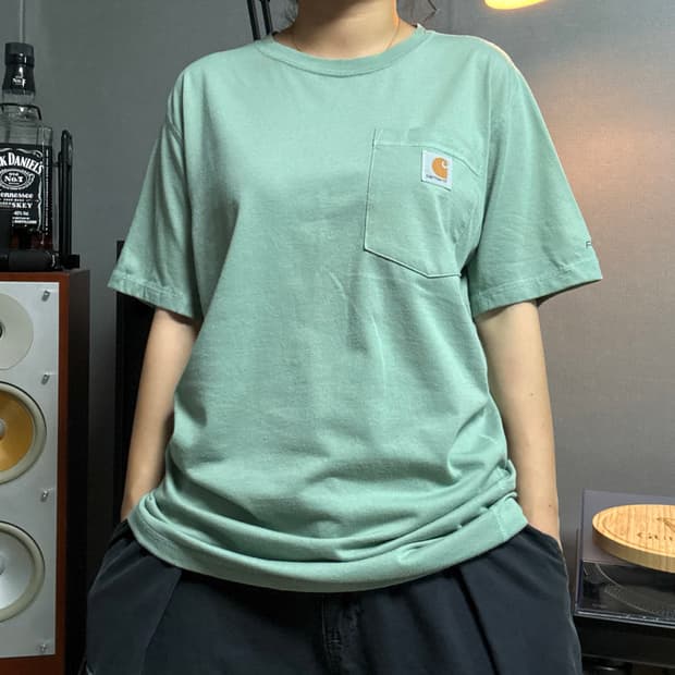 칼하트 반팔
