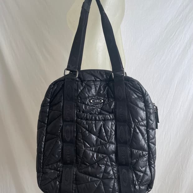 Oakley 오버사이즈드 숄더백