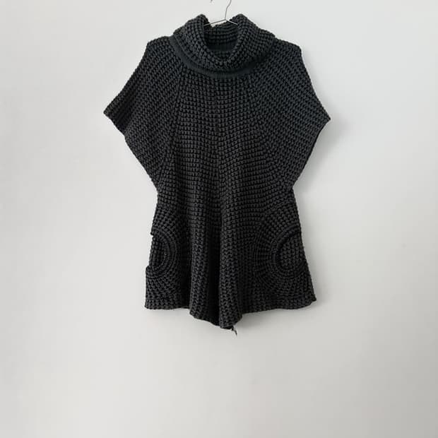 Round pocket twinkle half knit / gray
