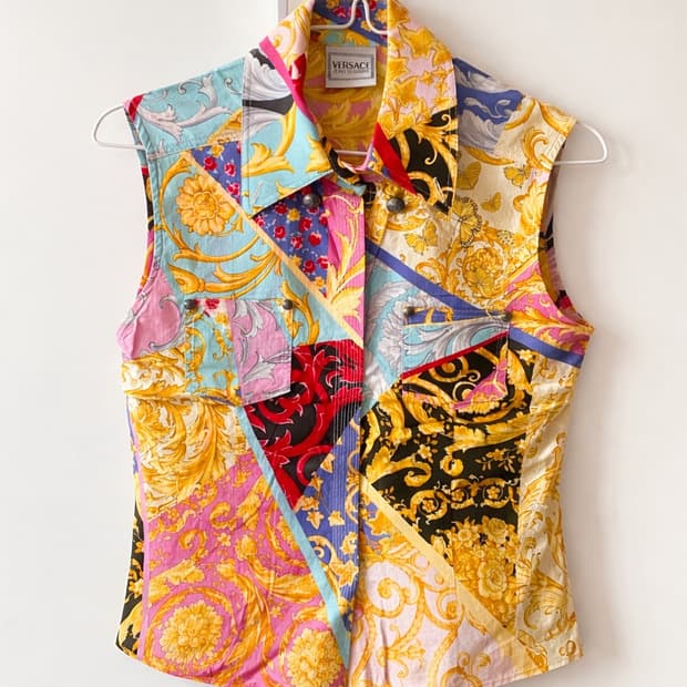 베르사체 진스 시그니처 패턴 베스트 (빈티지) 여성셔츠 여성자켓