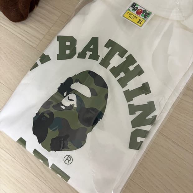 베이프 퍼스트 카모 컬리지 