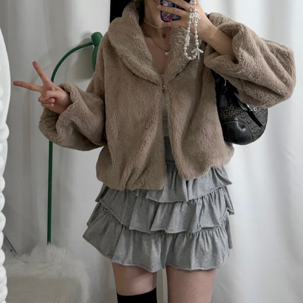 브라운 퍼 크롭 자켓