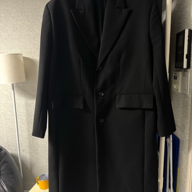 자라 핀 스트라이프 맥시 코트