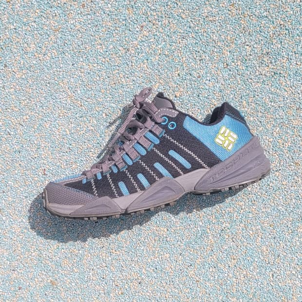 컬럼비아 테트라이트 트레킹화 블루 235