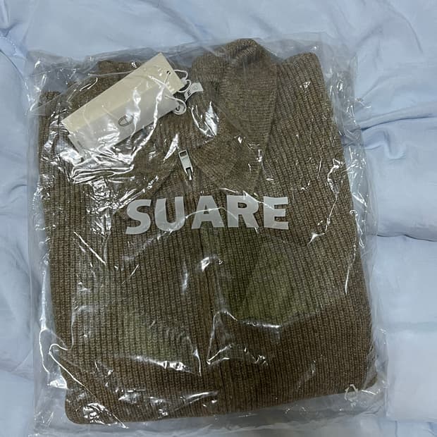 수아레 니트집업 L사이즈