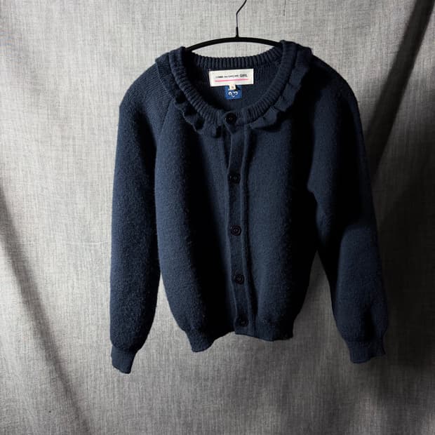 꼼데가르송 걸 니트프릴가디건