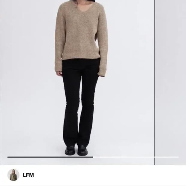 Lfm Boucle V-neck knit (camel)
