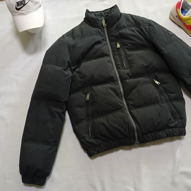 잘생긴 CK 캘빈클라인 다운 패딩 자켓