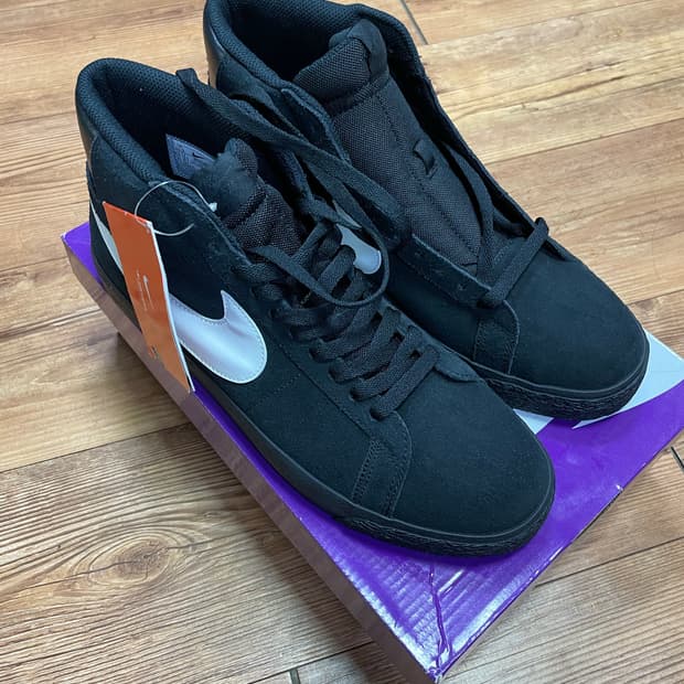 나이키 블레이저 블레이져 줌 미드 블랙 화이트 신발