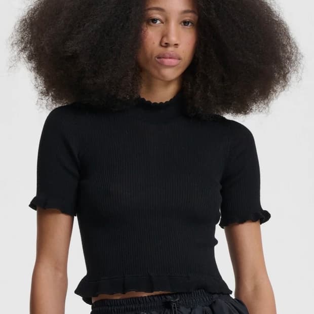 [6,8]세실리에 반센 BENTLEY 프릴 탑/블랙