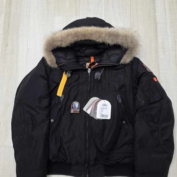 [새상품급,L]백화점판 21fw 파라점퍼스 마스터피스 고비 블랙