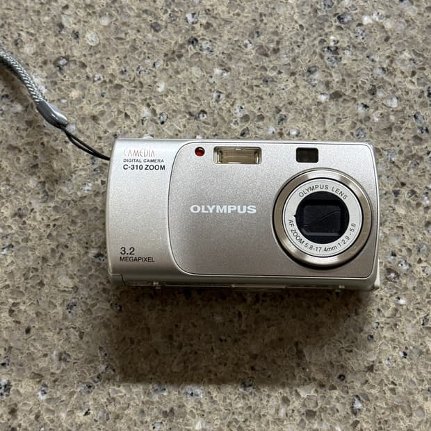 올림푸스 카메디아 C-310