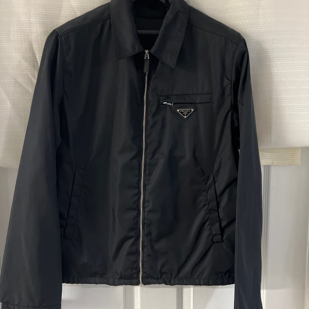 프라다 리나일론 블루종 재킷 50사이즈