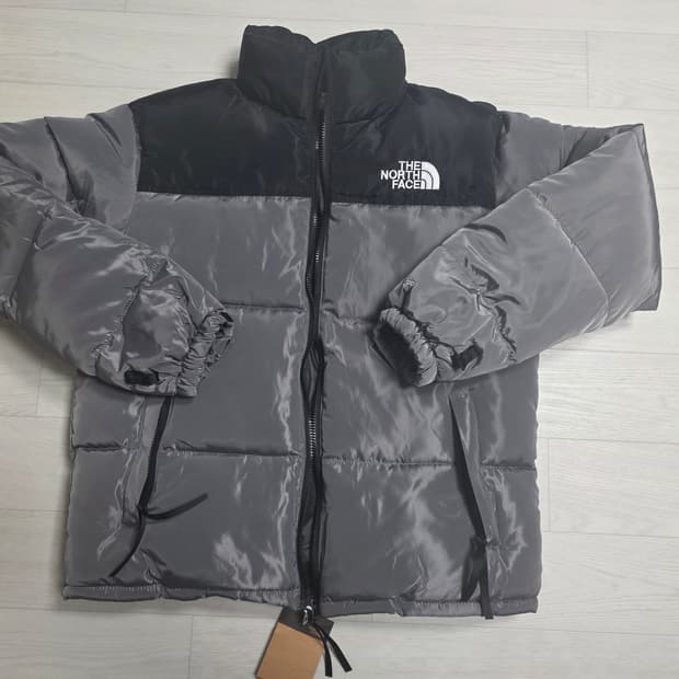 (국내XL)노스페이스 700 눕시 패딩 해외판