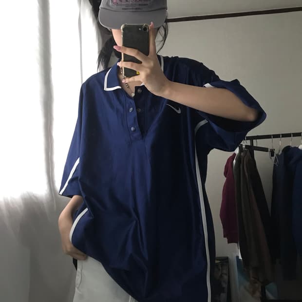 나이키 00s 네이비 새틴 반팔티셔츠