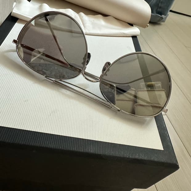 젠틀몬스터 선글라스