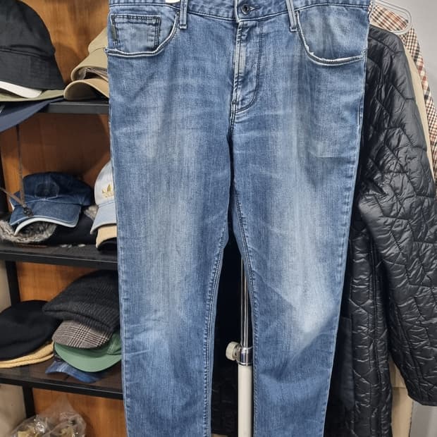 (엠포리오아르마니) 허리 31~32 데님팬츠 컨디션10/7