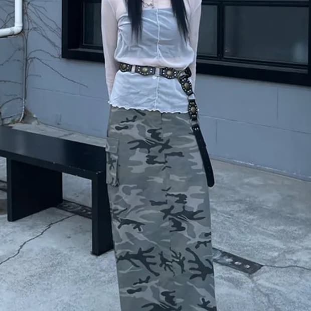 로우라이즈 카모 맥시 밀리터리 스커트