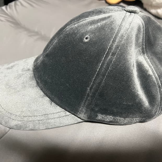 비슬로우 퍼플 벨벳 모자