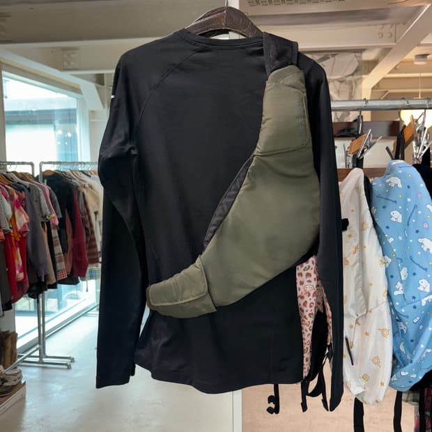 Dakine 다카인 사이드암 팩
