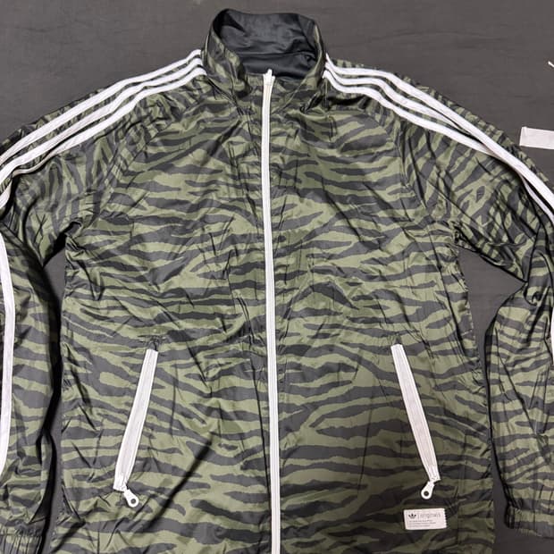 정품 아디다스 리버시블 바람막이 3S자켓 지브라 카모 밀리터리 105