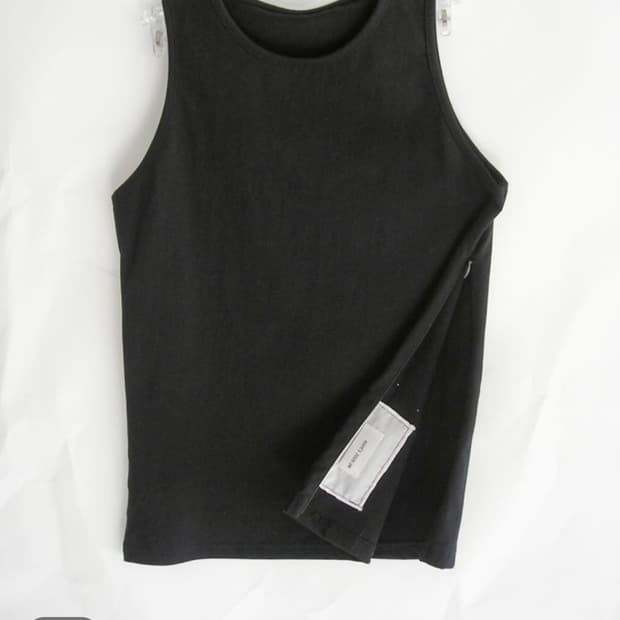 Eonts 에옹쓰 side zipper cotton top