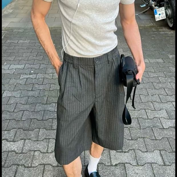 6crayon 핀스트라이프 팬츠