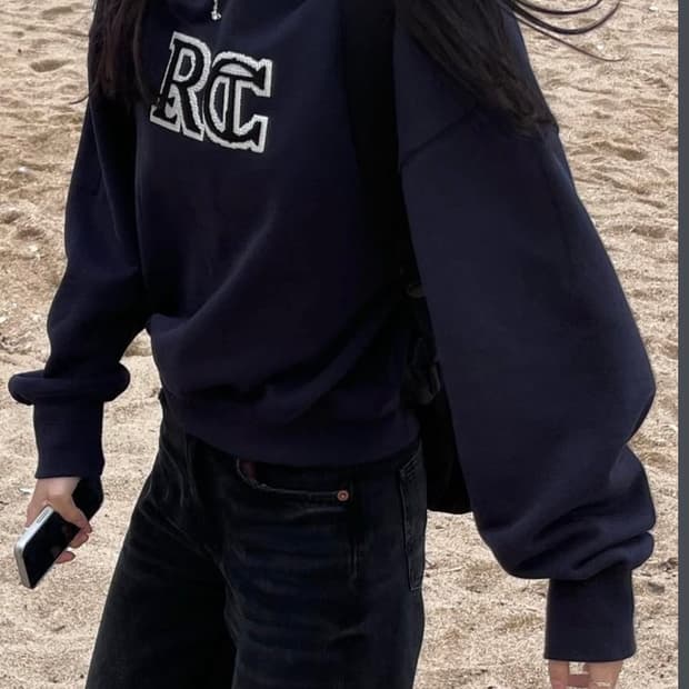 렉토 recto 엠브로이드 클래식 스웻셔츠 네이비