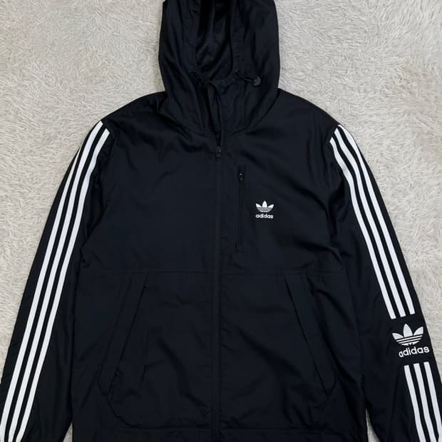 아디다스 바람막이/#615