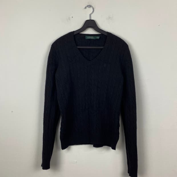 랄프로렌 블랙 브이넥 꽈배기 니트 M