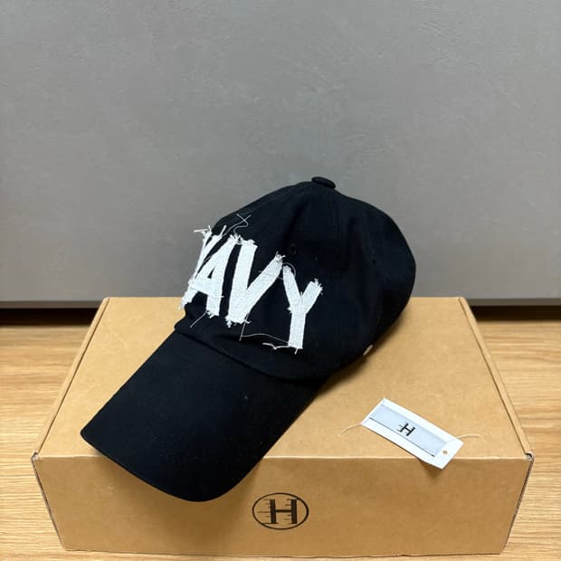 [Hae.a] 2023 해아 한정 NAVY 볼캡 (블랙)