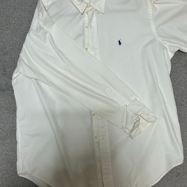폴로 셔츠