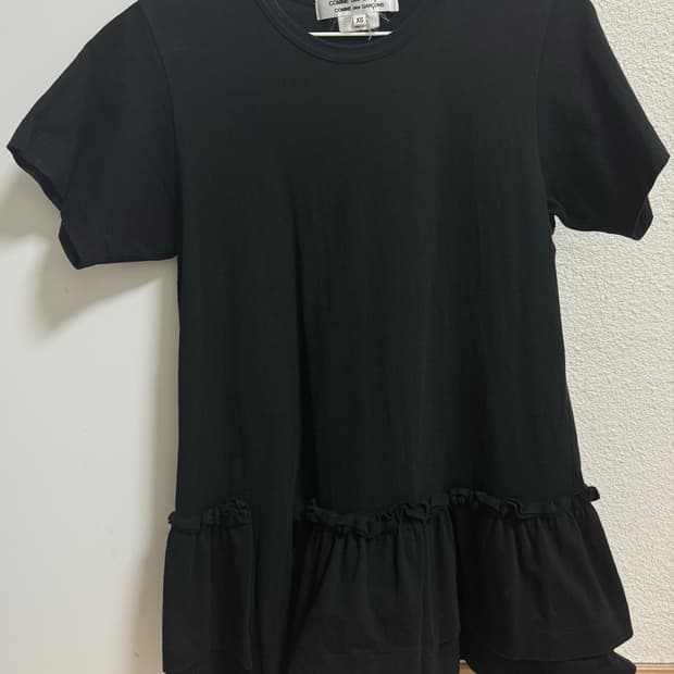 꼼데가르송 프릴 컷 탑