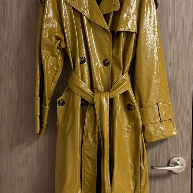 ASOS /영국브랜드/패턴트 에나멜 트렌치코트