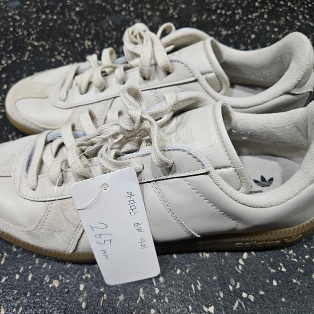 아디다스 BW 아미 스니커즈 265mm