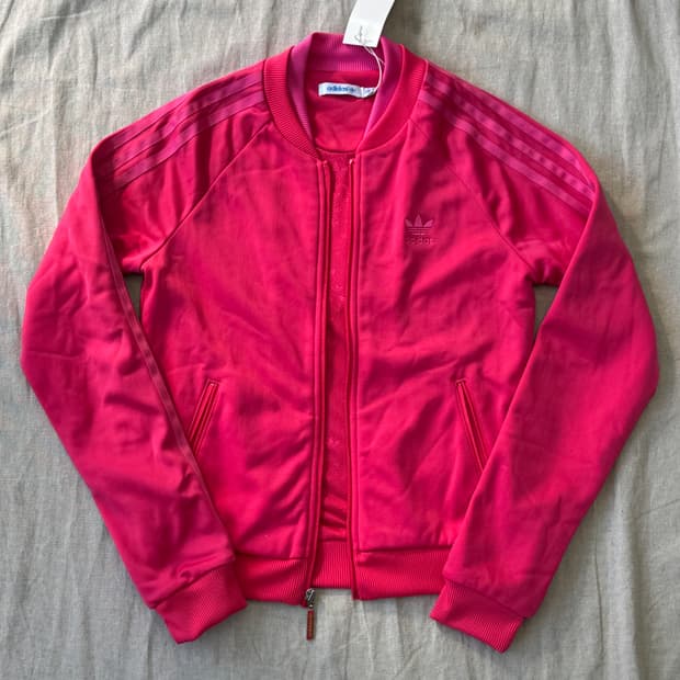 아디다스 우먼 이중넥 핫핑크 트랙탑 져지 S