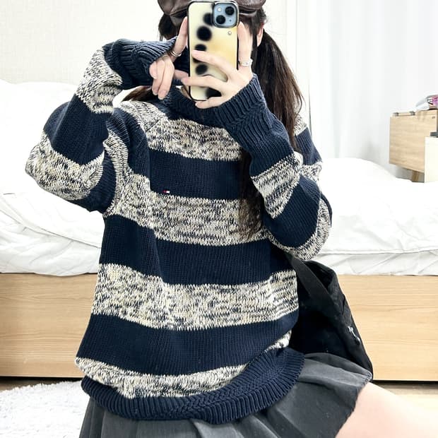 타미힐피거 미니로고 단가라 니트