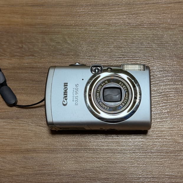 캐논 익서스950 IS 팝니다 IXUS 950 IS