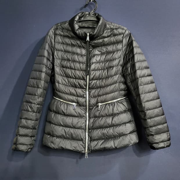 덕다운 경량 패딩